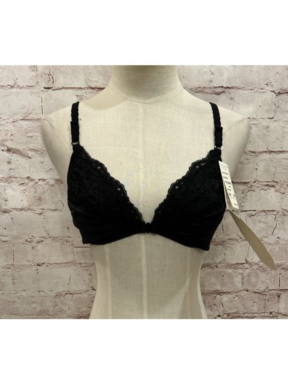 Vintage Maidenform Bra Sweet Nothings Black 34B 80’s Fiberfill NEW